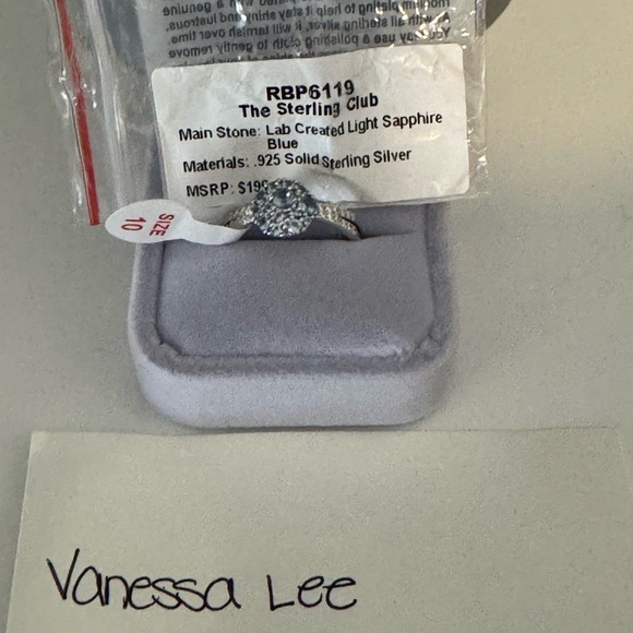 Brand new with sticker and bag bomb Party size 10 ring in Sterling Silver. - Picture 1 of 3
